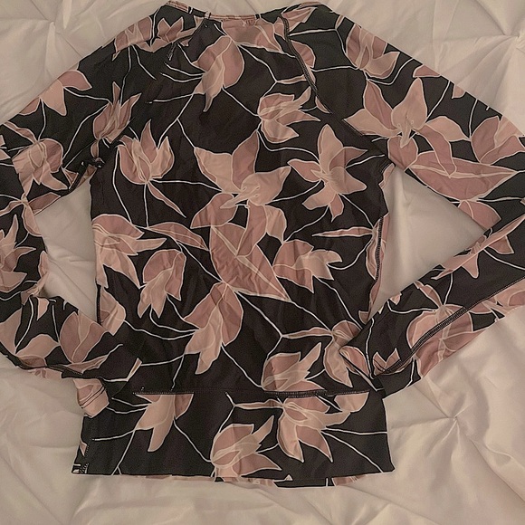 Beach Riot Sun Blocking Shirt - Picture 2 of 4